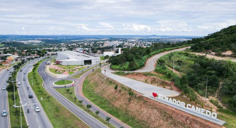 post photo